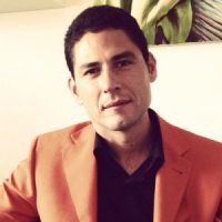 raul-rector-300×300 raul-rector-300×300